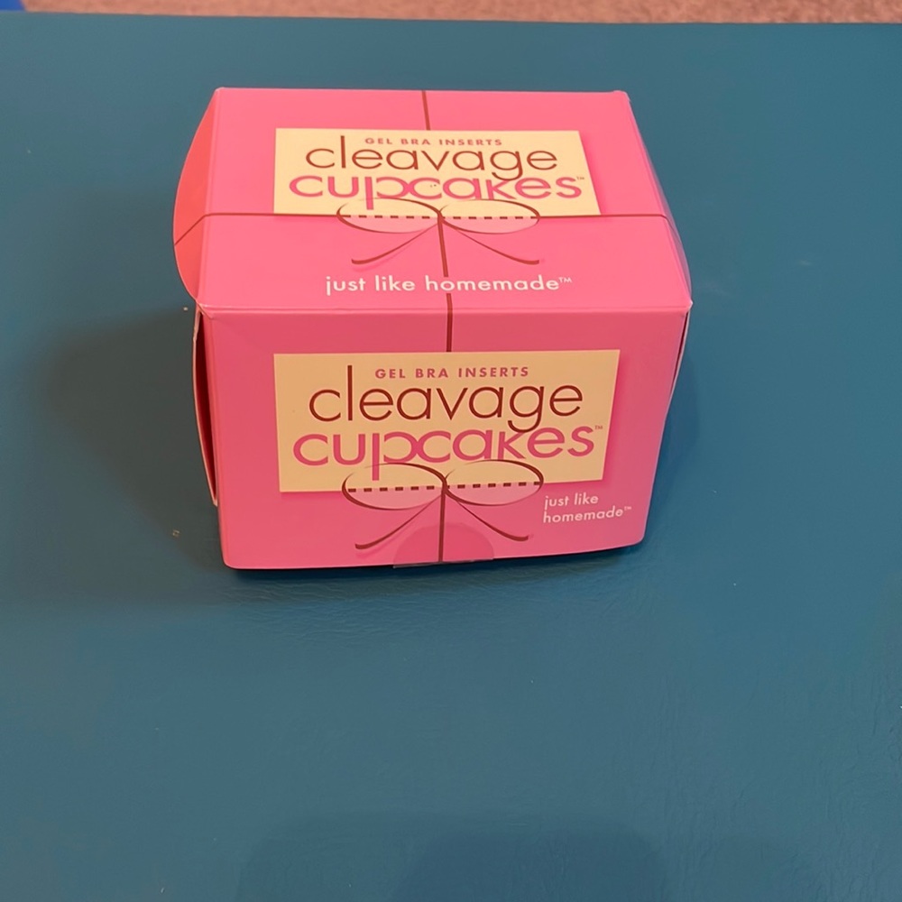 Cleavage Cupcakes